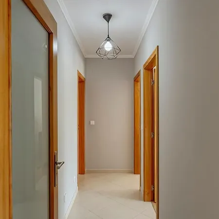 2-bed Vialonga Vista * Лиссабон
