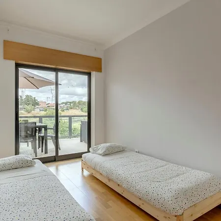 2-bed Vialonga Vista Апартаменты *