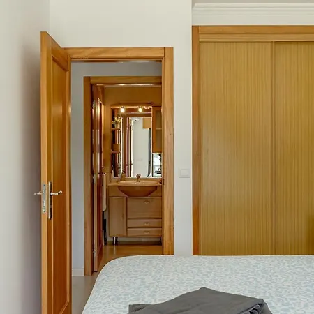 2-bed Vialonga Vista Лиссабон